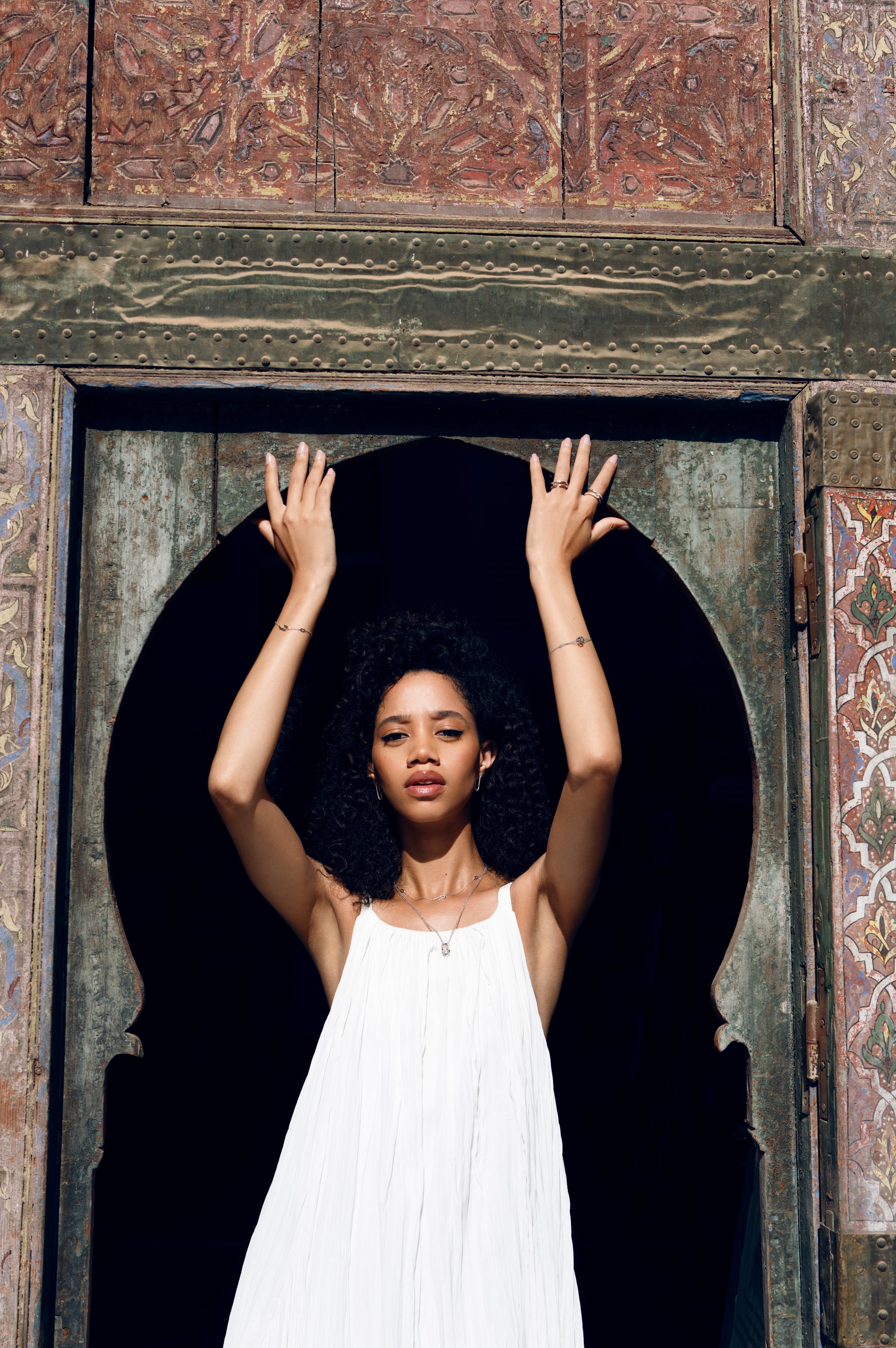 ROOTS MUSE DUET ACCENT HOOP EARRINGS